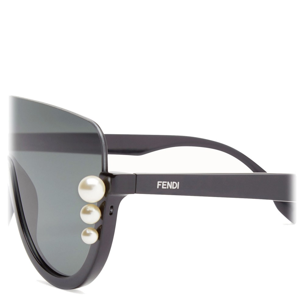 fendi ribbon and pearl sunglasses