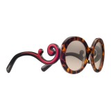 Prada - Prada Minimal Baroque - Occhiali Rotondi in Tartaruga Caramel - Prada Collection - Occhiali da Sole - Prada Eyewear
