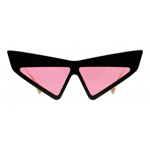 gucci triangle sunglasses