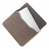 Woodcessories - MacBook Eco Pouch Cover - Noce e Lana - MacBook 15 - Custodia Mac - Borsa MacBook in Vero Legno