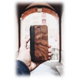Woodcessories - Eco Wallet Flip Cover - Vero Legno e Pelle - Noce - iPhone XR - Eco Case - Flip Collection