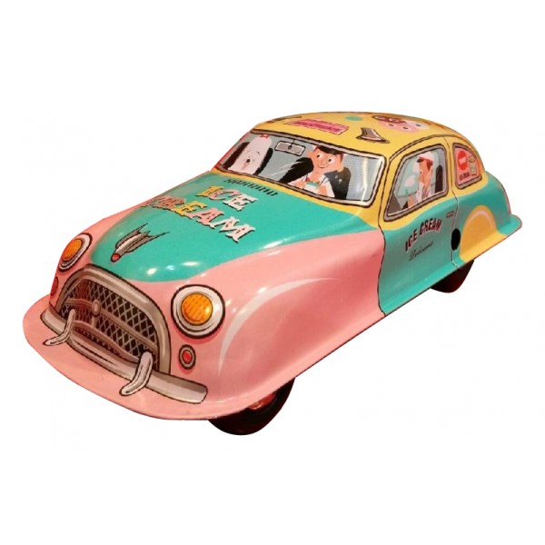 toy wind up car