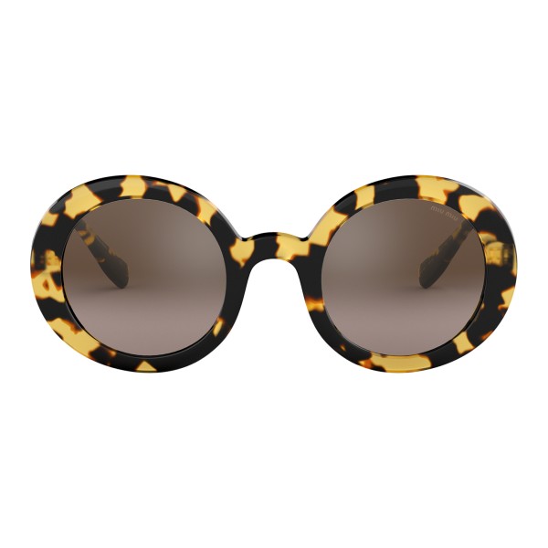 Miu Miu - Miu Miu Catwalk Sunglasses with Logo - Alternative Fit - Round - Havana Hazelnut - Sunglasses - Miu Miu Eyewear