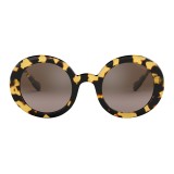 Miu Miu - Miu Miu Catwalk Sunglasses with Logo - Alternative Fit - Round - Havana Hazelnut - Sunglasses - Miu Miu Eyewear