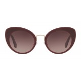 Miu Miu - Occhiali Miu Miu con Logo - Cat Eye - Marrone Sfumato Bordeaux - Occhiali da Sole - Miu Miu Eyewear