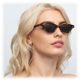 Linda Farrow - 965 C2 Cat Eye Sunglasses - Tortoiseshell - Linda Farrow Eyewear