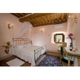 Castello di Meleto - Regenerate at The Castle - Beauty - Relax - History - Art - 6 Days 5 Nights