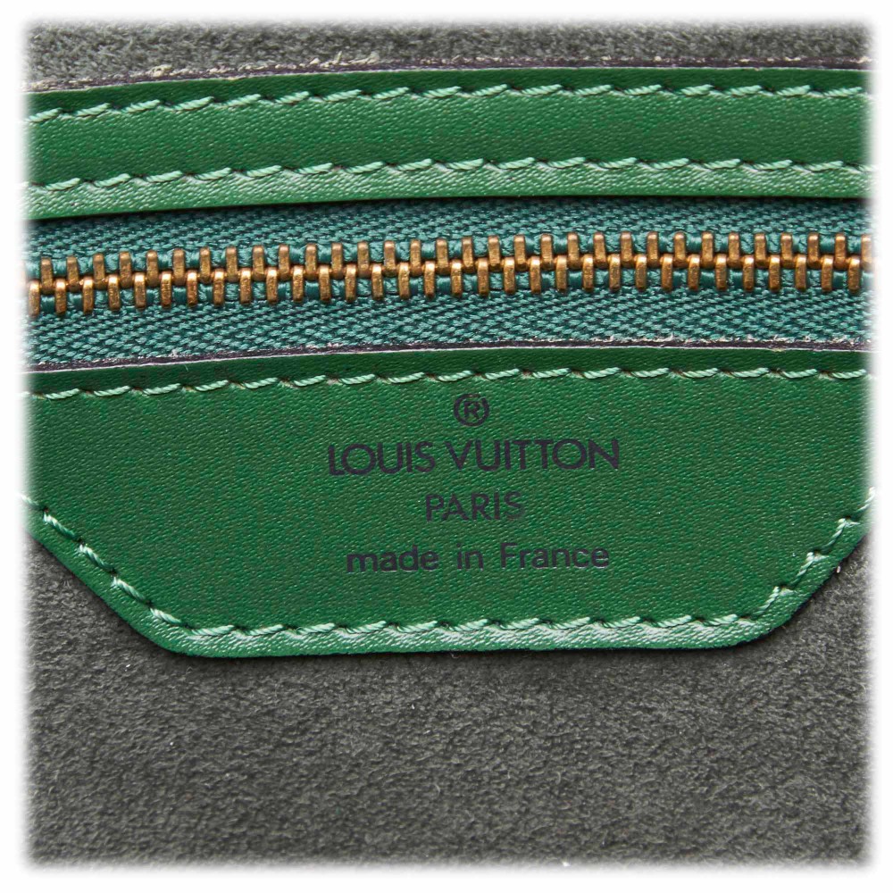 Louis Vuitton Epi Saint Jacques Long Strap M52264 Green Leather Pony-style  calfskin ref.1004484 - Joli Closet