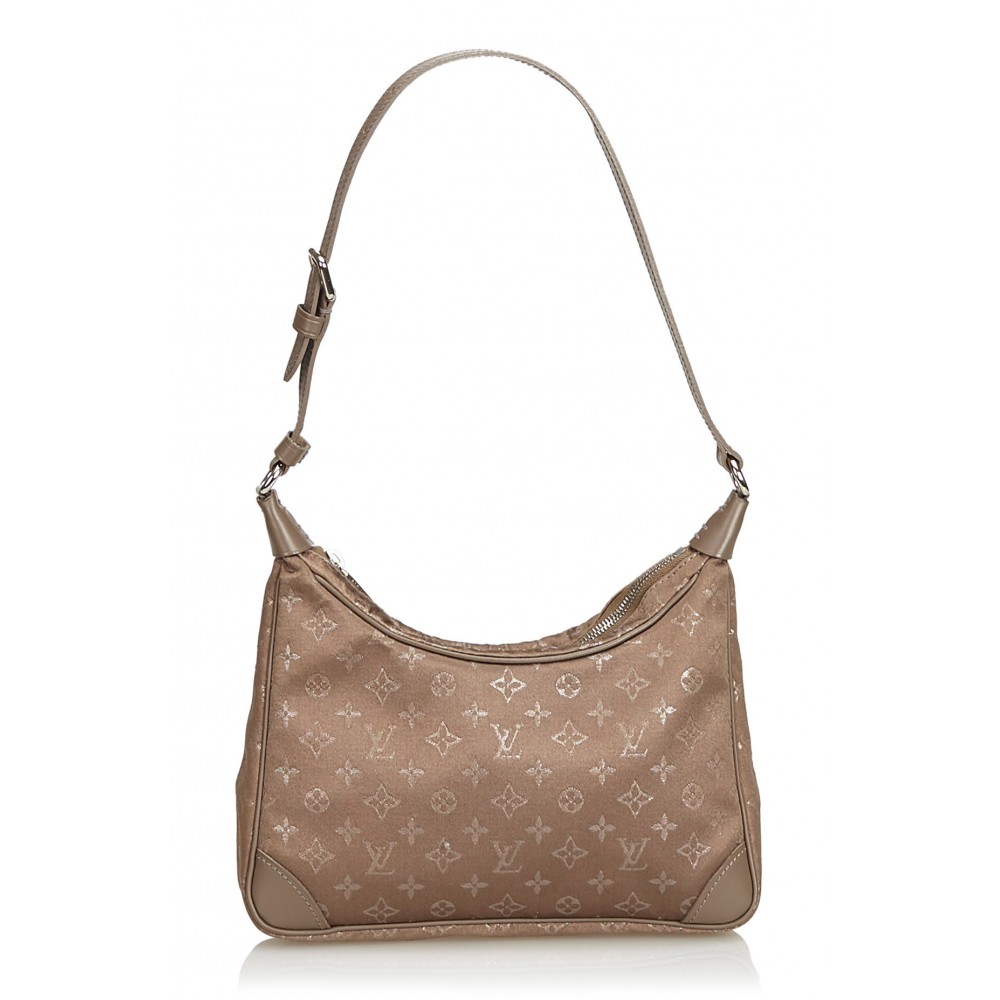 Louis Vuitton Boulogne Leather Handbag