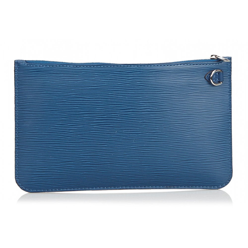 Louis Vuitton Blue Epi Leather Long Continental Sarah Wallet – OPA Vintage
