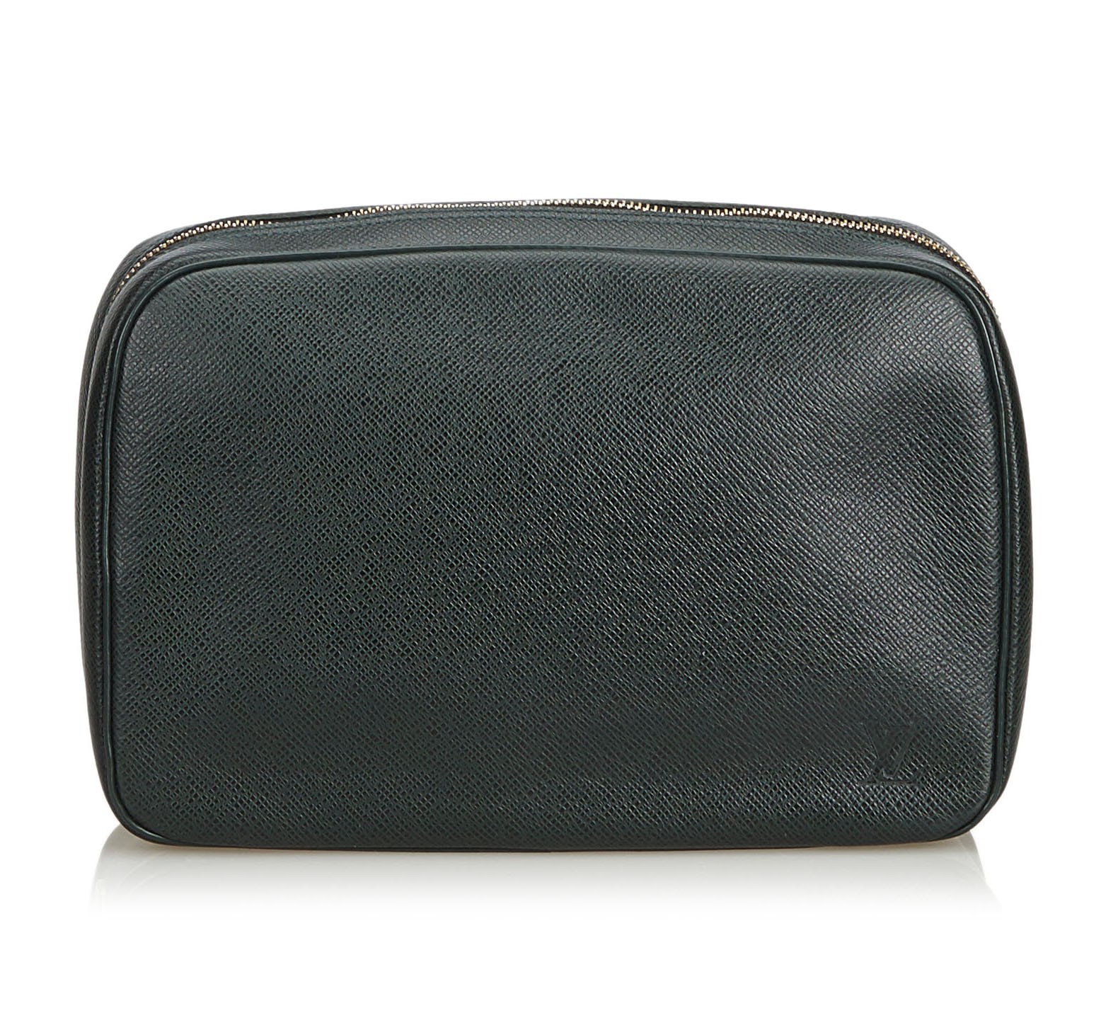 vuitton toiletry pouch louis vuitton daily pouch outfit