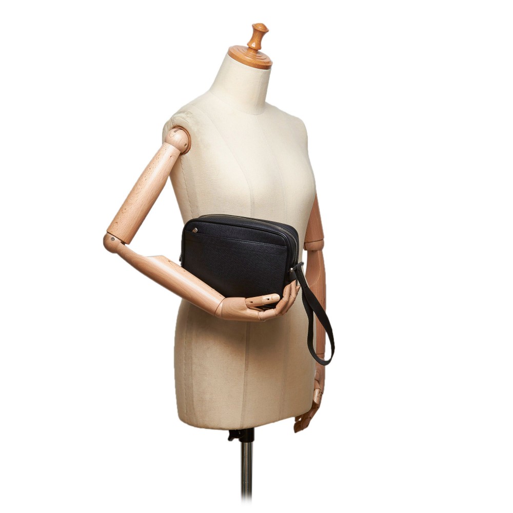 Louis Vuitton, Bags, Louis Vuitton Ardoise Taiga Leather Kaluga Mens  Clutch Bag