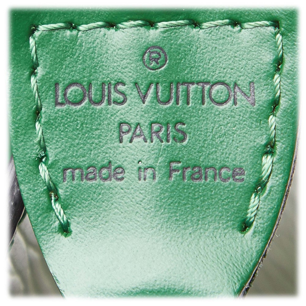 Vintage 90s LOUIS VUITTON LV Logo Green Epi Leather Pochette 