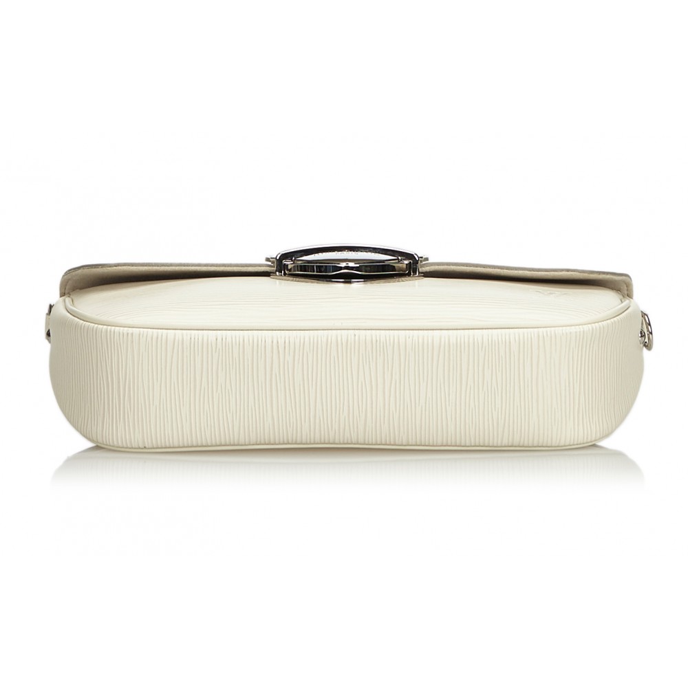 Louis Vuitton White Epi Leather Bowling Montaigne Bag.  Luxury, Lot  #75044