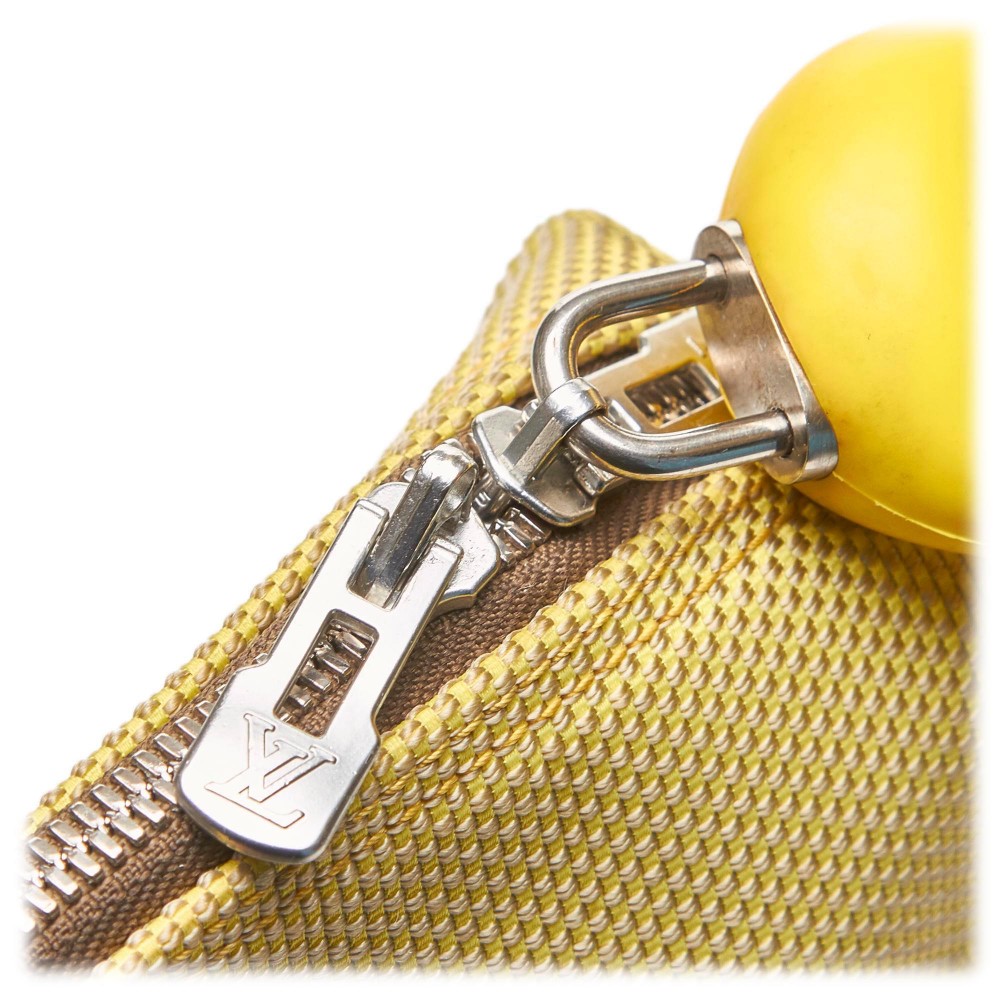 Louis Vuitton LV Outdoor messenger new Yellow Leather ref.191806