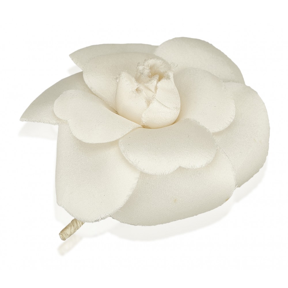 Chanel Vintage - Camellia Brooch - White Ivory - Brooch Chanel