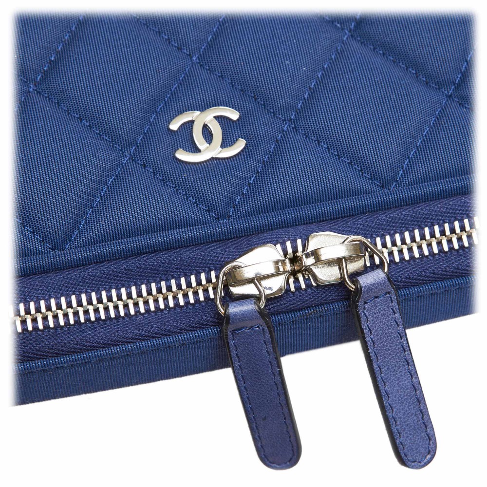 BRAND NEW Chanel Clutchlaptop bag Luxury Bags  Wallets on Carousell