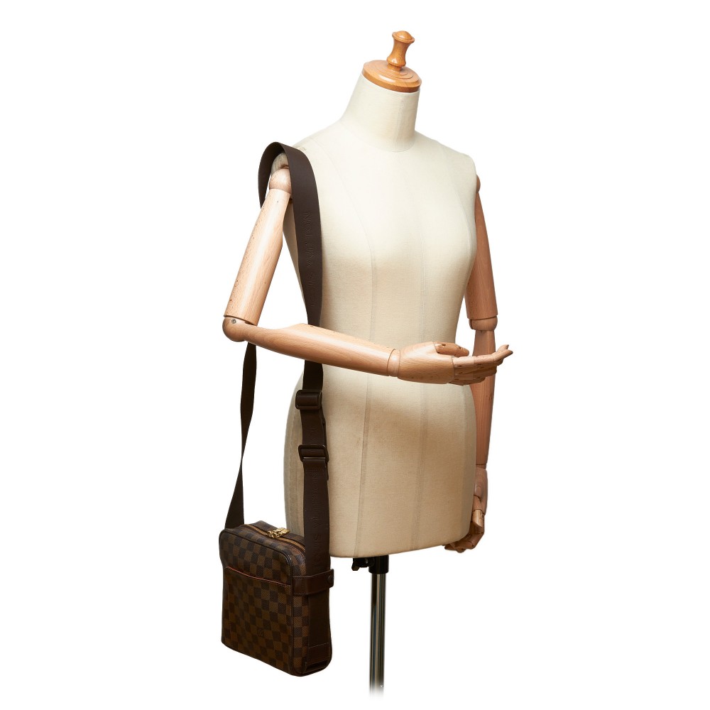 Olav cloth satchel Louis Vuitton Brown in Cloth - 19417137