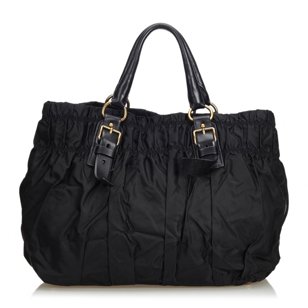 Tiptop condition vintage Prada Nylon Tote Bag black, Luxury, Bags & Wallets  on Carousell