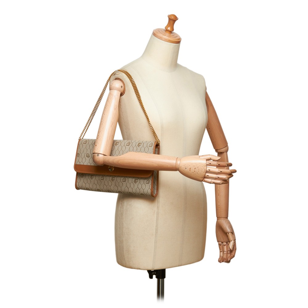 Christian Dior Honeycomb Pattern Chain Crossbody Shoulder bag Beige Vi –  VintageShop solo