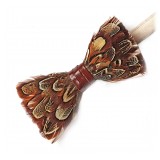 Genius Bowtie - Da Vinci - Mandorla - Papillon in Pelle Scamosciata con Piume - Farfallino di Alta Qualità Luxury