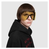 Gucci - Occhiali da Sole a Maschera con Rivetti a Stella - Giallo - Gucci Eyewear