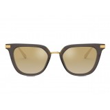 Dolce & Gabbana - Classic Sunglasses Plaque Logo - Golden Pois on Black - Dolce & Gabbana Eyewear