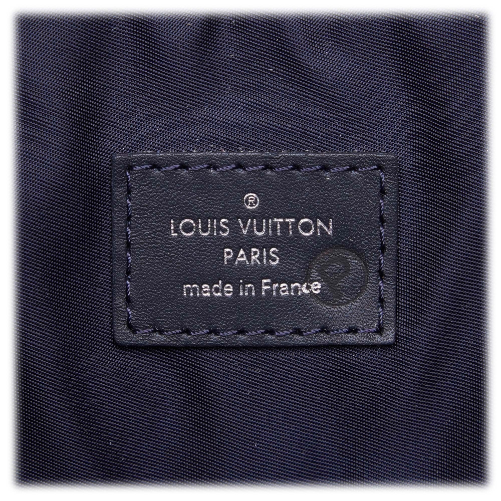 Louis Vuitton Vintage - V-Line Pulse Backpack Bag - Black - Leather Bag ...