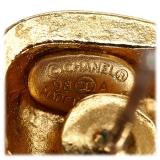 Chanel Vintage - CC Gold Toned Clip On Drop Earrings - Oro - Orecchini Chanel - Alta Qualità Luxury