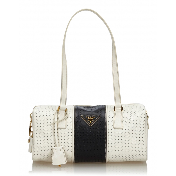 Prada White Leather Shoulder Bag ○ Labellov ○ Buy and Sell Authentic Luxury