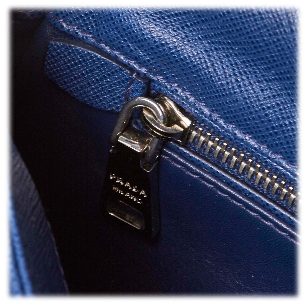 Vintage: Prada Tan Canvas and Blue Leather Shoulder Bag – The Hangout