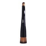 Nee Make Up - Milano - Two-in-One Brush Foundation & Concealer - New Glam Collection - Pennello - Make Up Professionale
