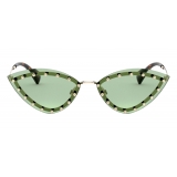 Valentino - Occhiale Triangolare in Metallo con Borchie in Cristallo - Verde - Valentino Eyewear