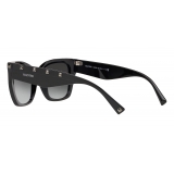 Valentino - Occhiale da Sole Squadrato in Acetato con Stud - Nero - Valentino Eyewear