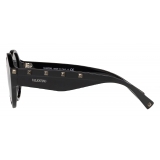 Valentino - Occhiale da Sole Tondo in Acetato con Stud - Nero - Valentino Eyewear