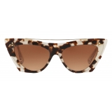 Valentino - Occhiale da Sole Cat-Eye in Acetato - Marrone - Valentino Eyewear