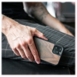 Woodcessories - Eco Bump - Cover in Legno di Noce - Nero - iPhone 11 Pro Max - Cover in Legno - Eco Case - Collezione Bumper
