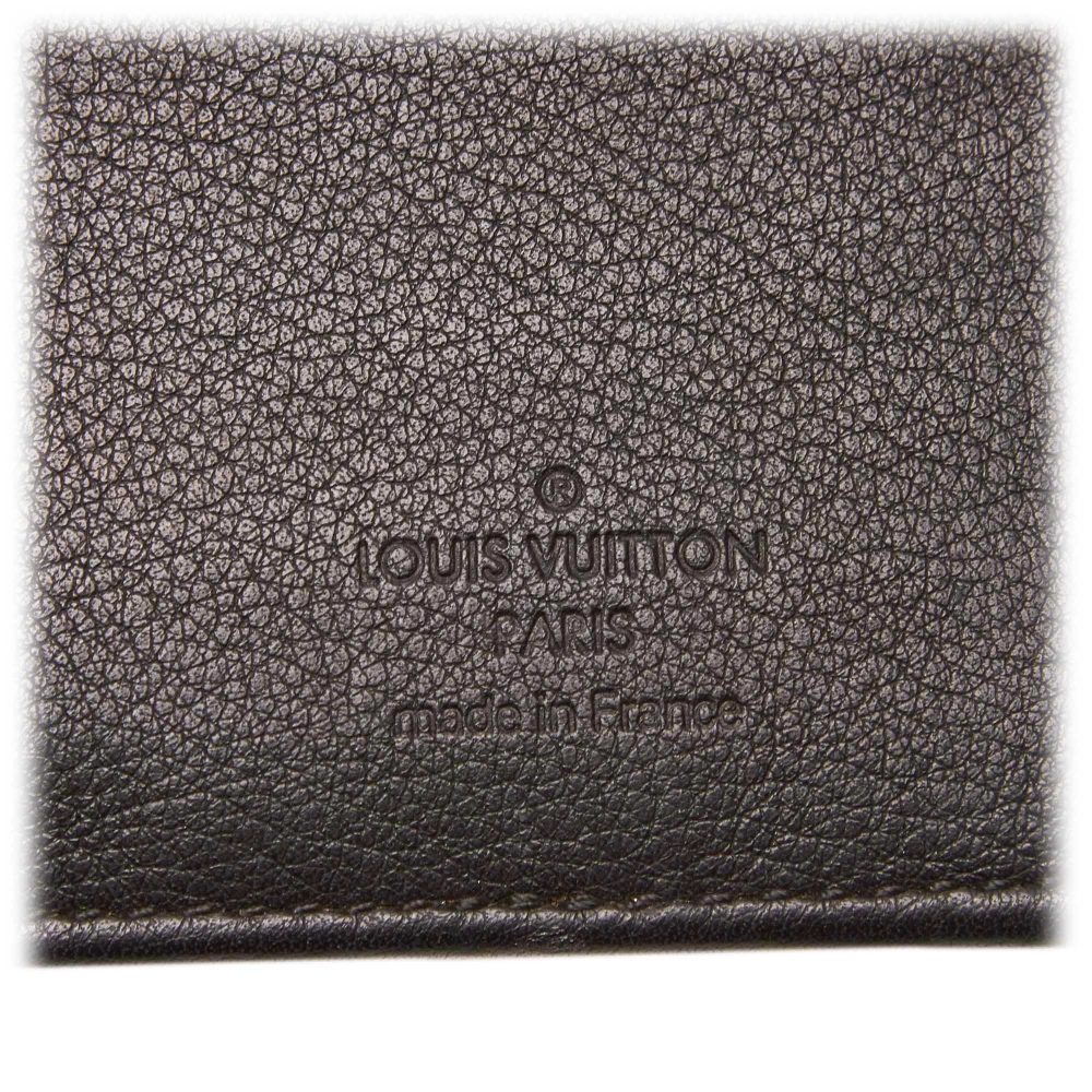 Louis Vuitton Mahina Amelia Wallet White - MyDesignerly