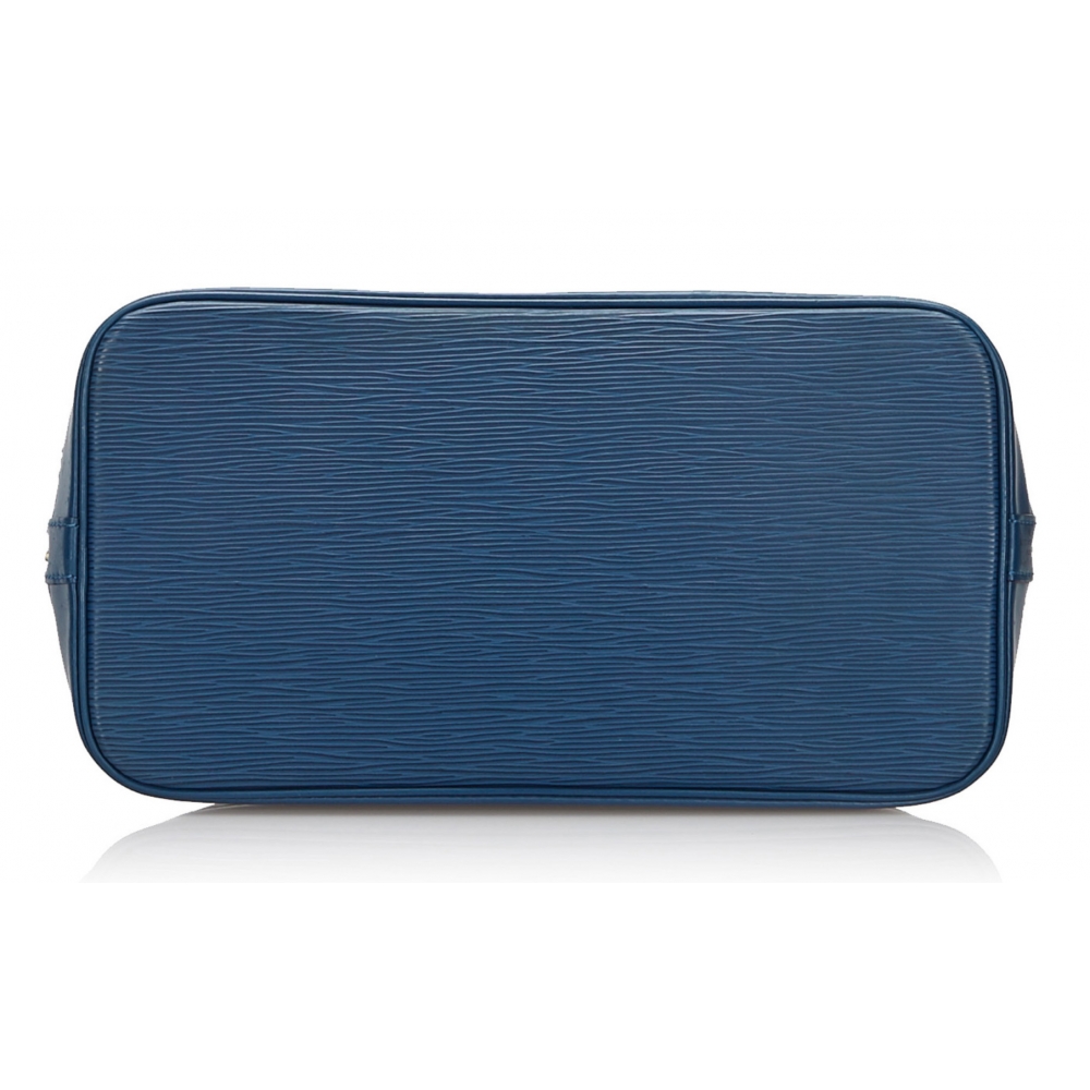 Alma PM bag in blue epi leather Louis Vuitton - Second Hand / Used – Vintega