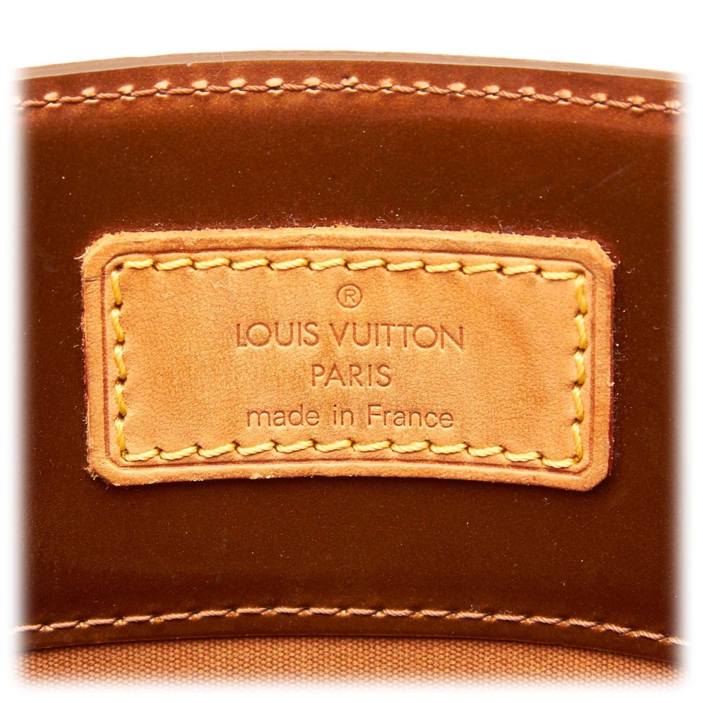 Louis Vuitton Vernis Reade MM (SHG-28496) – LuxeDH