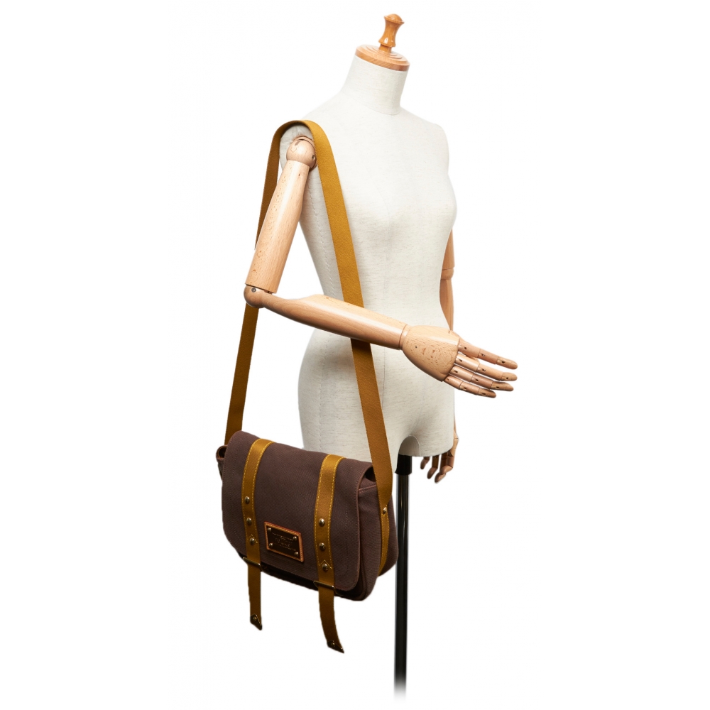 Louis Vuitton Antigua Besace PM - Neutrals Crossbody Bags, Handbags -  LOU789691