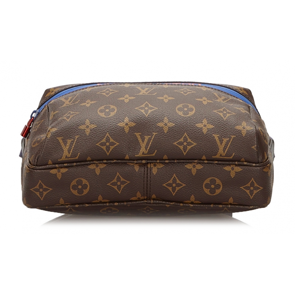 Louis Vuitton Monogram Outdoor Messenger PM - Brown Messenger Bags