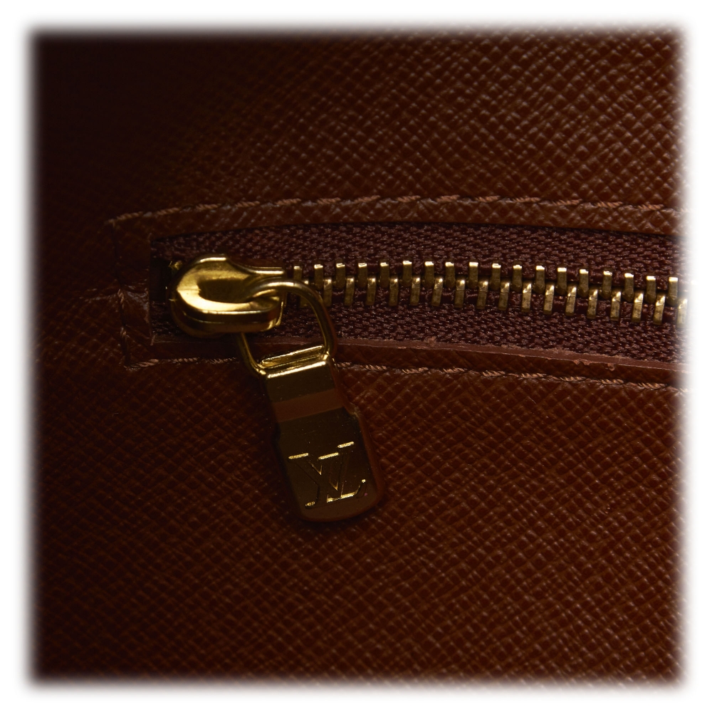 Boulogne rare leather crossbody bag Louis Vuitton Brown in Exotic