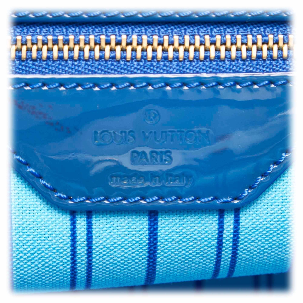 Louis Vuitton® Clemence Notebook Dark Blue. Size in 2023