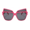 Moschino - Sunglasses with Metal Logo - Fuchsia - Moschino Eyewear
