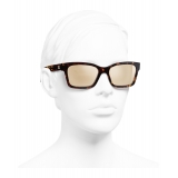 Chanel - Occhiali Quadrati da Sole - Tartaruga Scuro Oro Specchiato - Chanel Eyewear