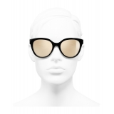 Chanel - Occhiali a Farfalla da Sole - Nero Oro Specchiato - Chanel Eyewear