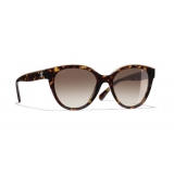 Chanel - Occhiali a Farfalla da Sole - Tartaruga Scuro Marrone - Chanel Eyewear