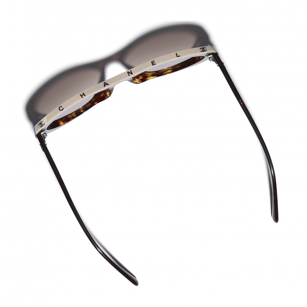 oval chanel sunglasses