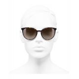 Chanel - Occhiali a Farfalla da Sole - Tartaruga Scuro Marrone - Chanel Eyewear